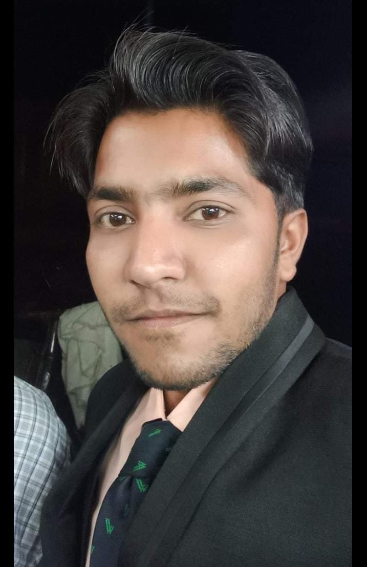 नए वर्ष और क्रिसमस डे अवसर पर वेयिल फाउंडेशन के द्वारा शैलेश कुमार कुशवाहा को किया गया सम्मानित