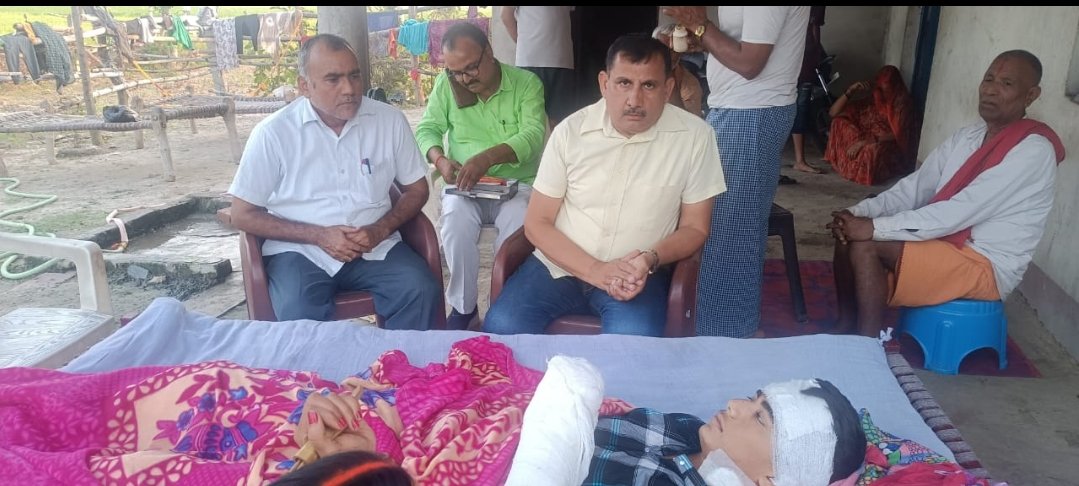 विद्यालय के छात्र संस्कार शुक्ला का जाना कुशलक्षेम, परिजनों को दिया ढाढ़स