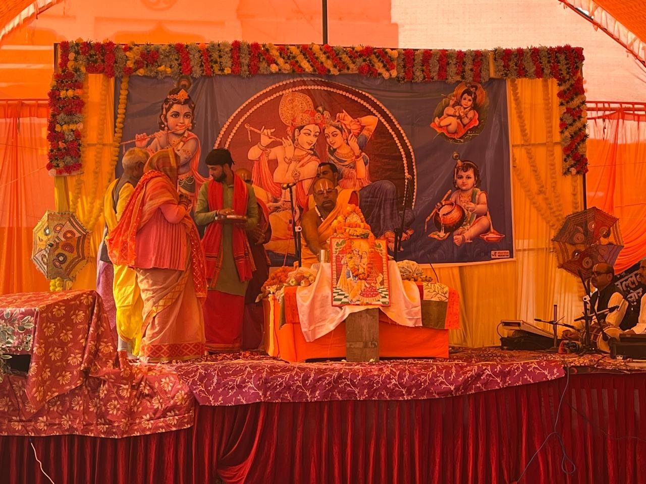 निदौरी में श्रीमद् भागवत कथा के चौथे दिन गूँजा भक्तिरस