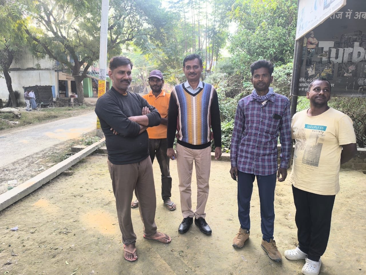  नहर विभाग की भूमि पर अवैध निर्माण की शिकायत पर विभागीय निरीक्षण